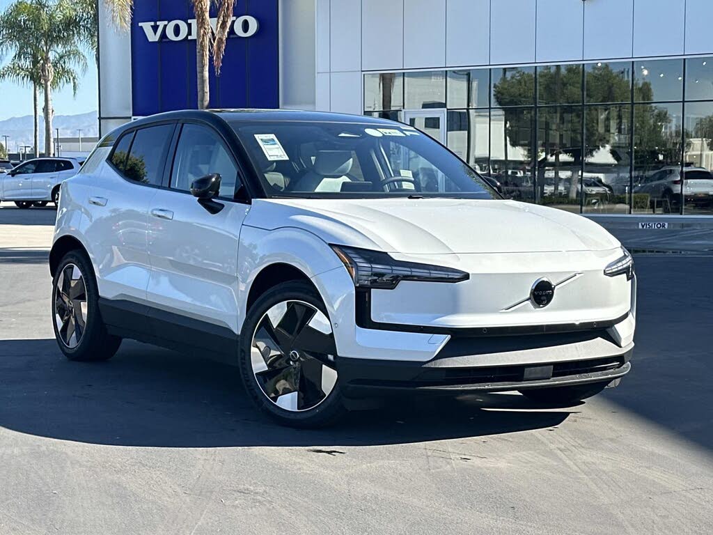 2025 Volvo EX30 Twin Ultra eAWD