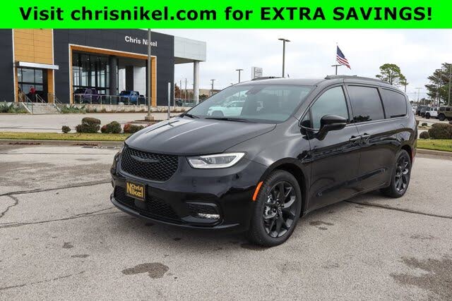 2026 Chrysler Pacifica Select FWD