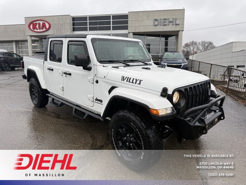2021 Jeep Gladiator Willys Crew Cab 4WD