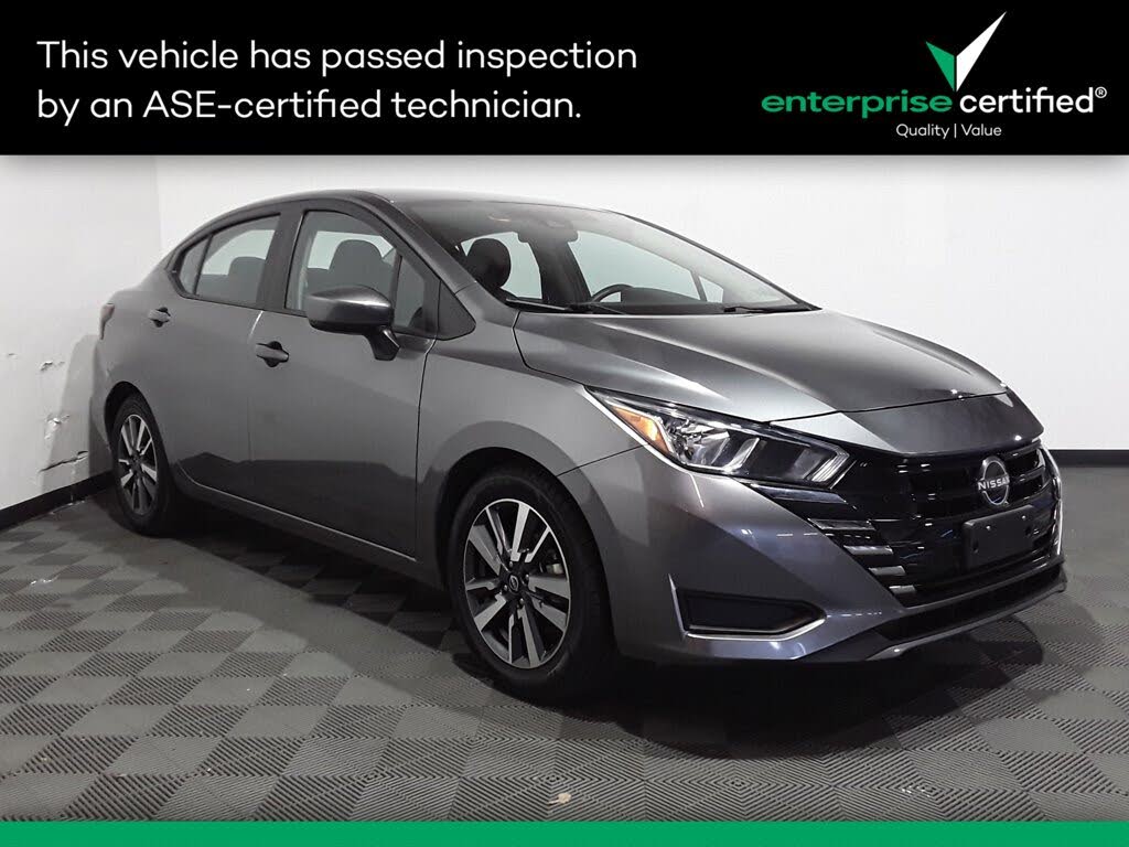 2023 Nissan Versa SV FWD