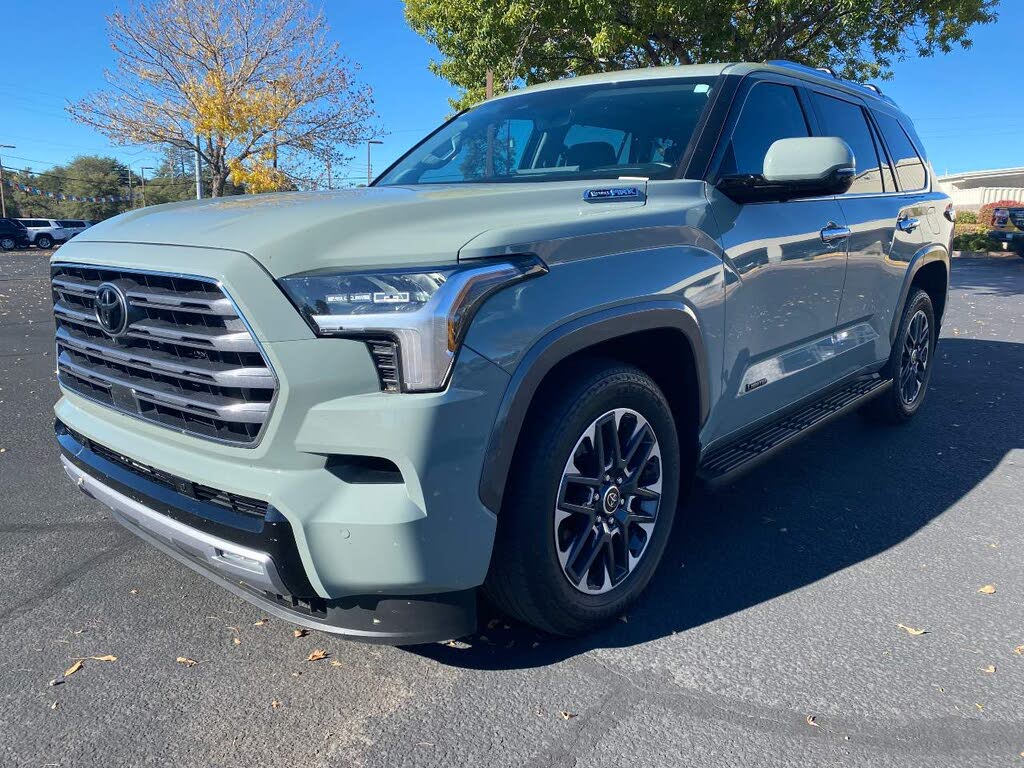 2024 Toyota Sequoia SR5 4WD