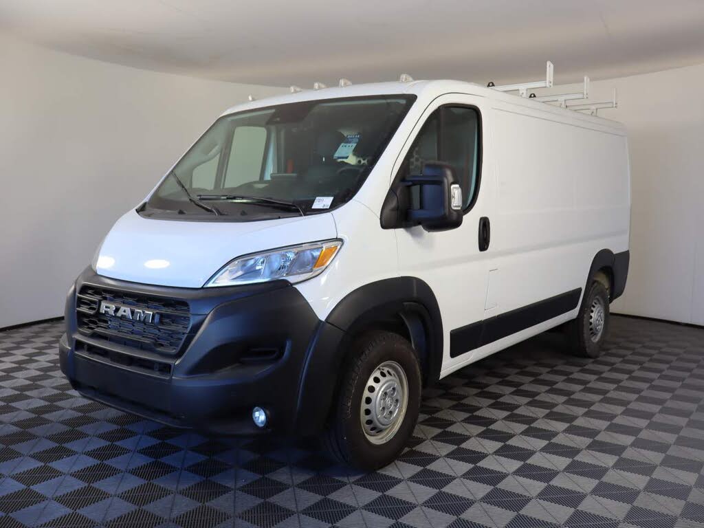 2025 RAM ProMaster 2500 Tradesman 136 Low Roof Cargo Van FWD