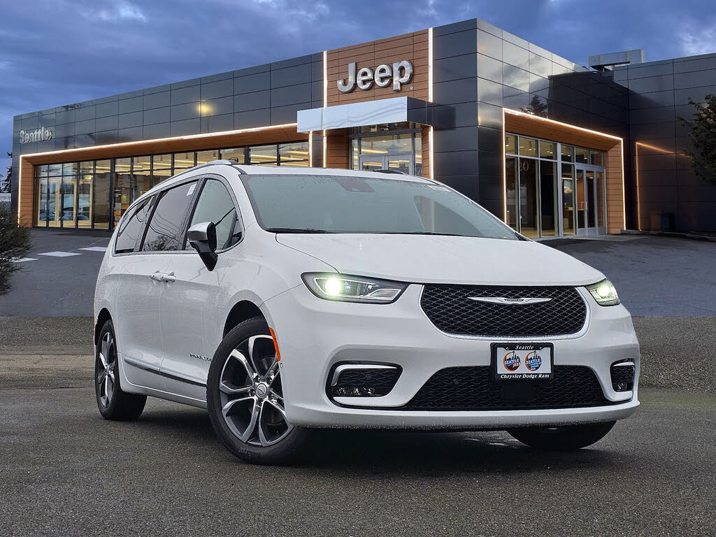 2026 Chrysler Pacifica Pinnacle FWD