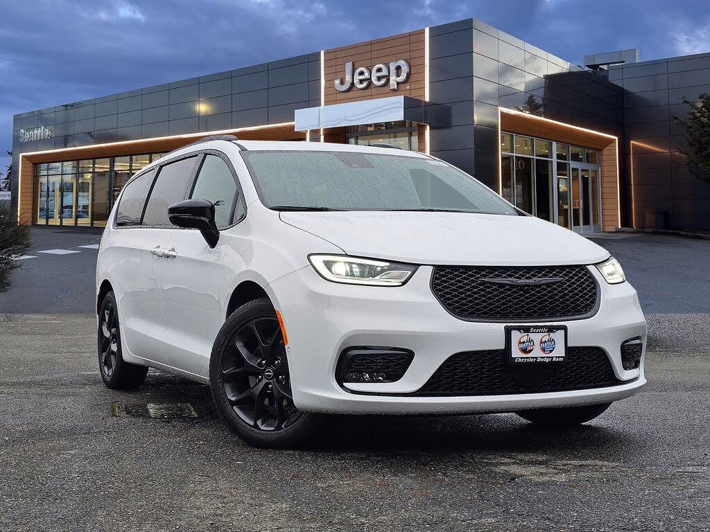 2026 Chrysler Pacifica Select FWD