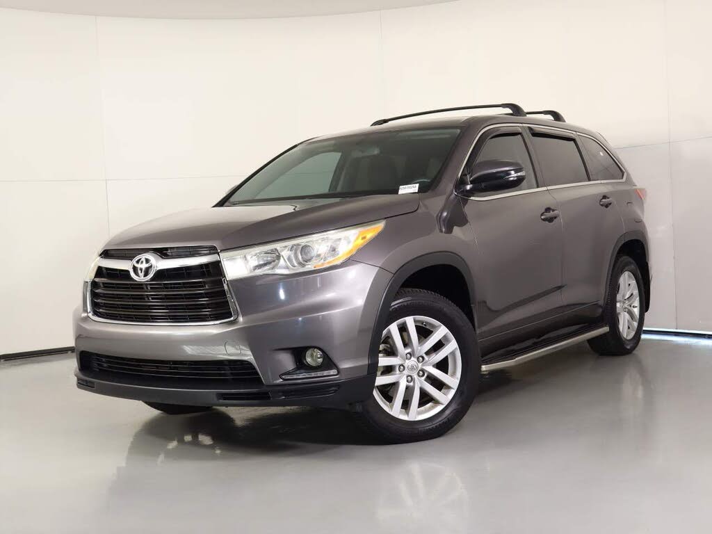 2014 Toyota Highlander LE