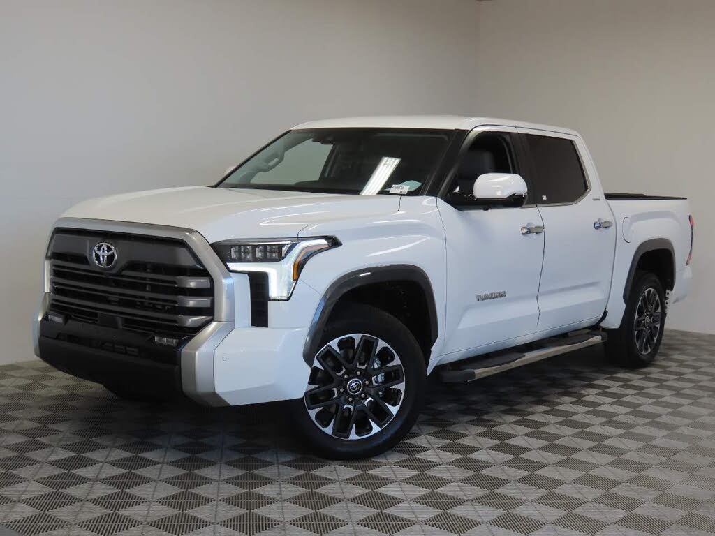 2024 Toyota Tundra Limited CrewMax Cab 4WD