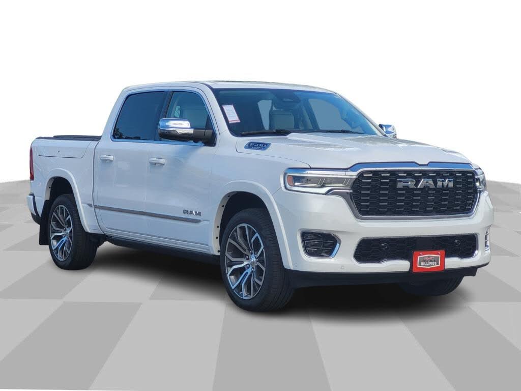 2025 RAM 1500 Tungsten Crew Cab 4WD