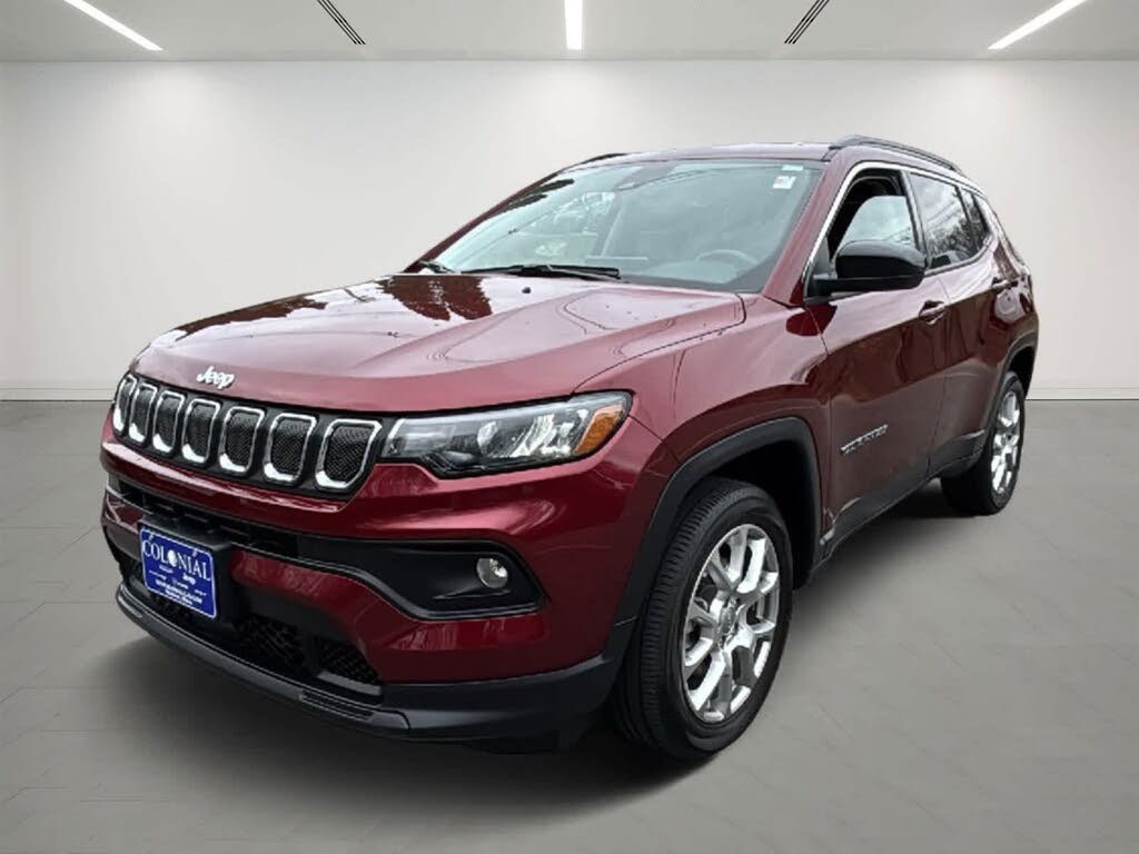 2022 Jeep Compass Latitude Lux 4WD