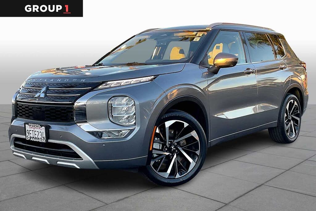 2022 Mitsubishi Outlander SEL Special Edition FWD