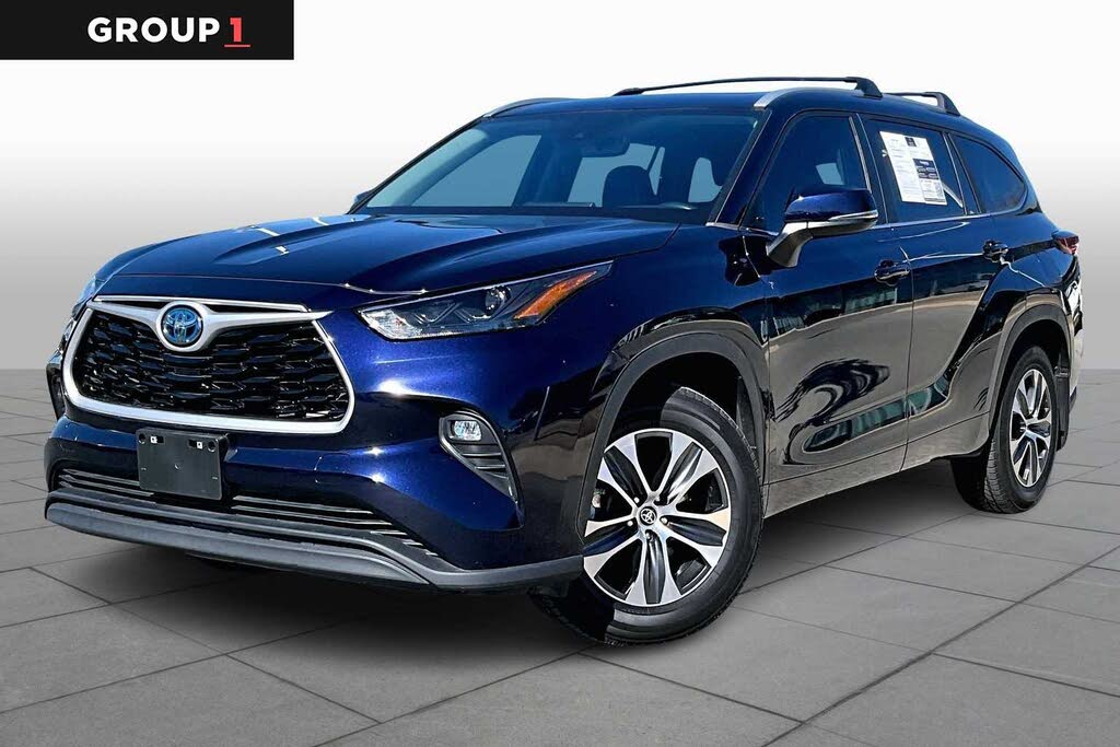 2023 Toyota Highlander Hybrid XLE FWD