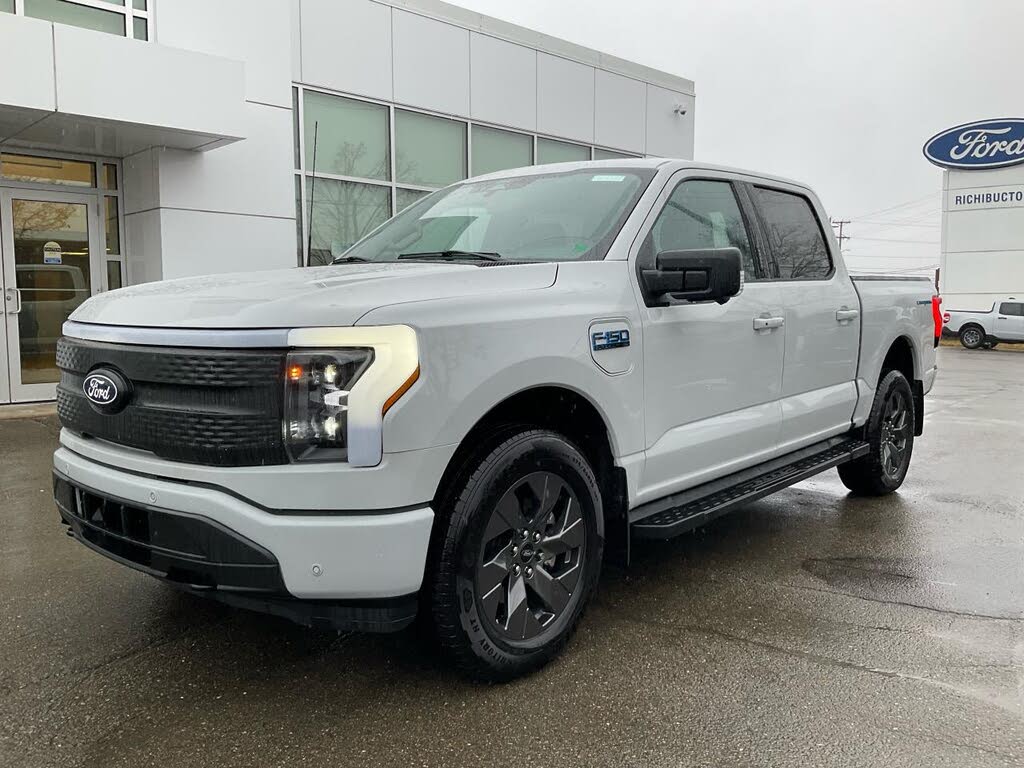 2024 Ford F-150 Lightning Flash SuperCrew AWD