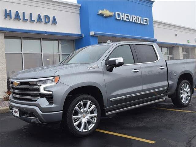2026 Chevrolet Silverado 1500 High Country Crew Cab 4WD