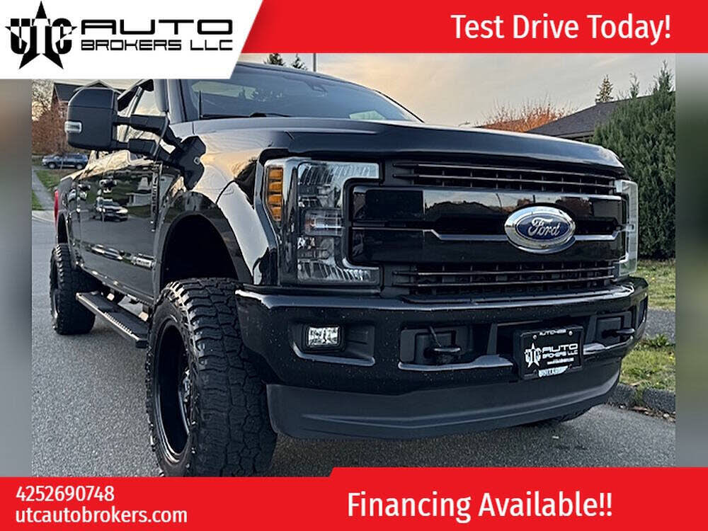 2019 Ford F-350 Super Duty Lariat Crew Cab 4WD