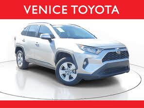 Toyota RAV4 XLE FWD