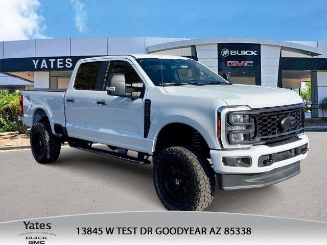 2023 Ford F-250 Super Duty XL Crew Cab 4WD