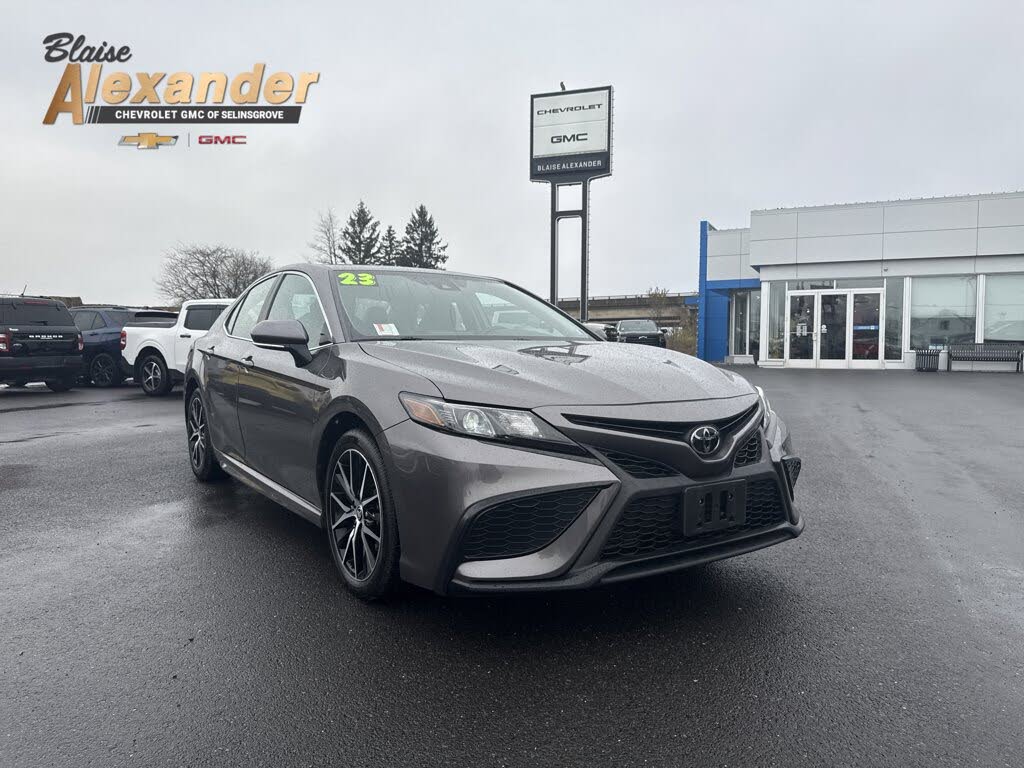 2023 Toyota Camry SE FWD
