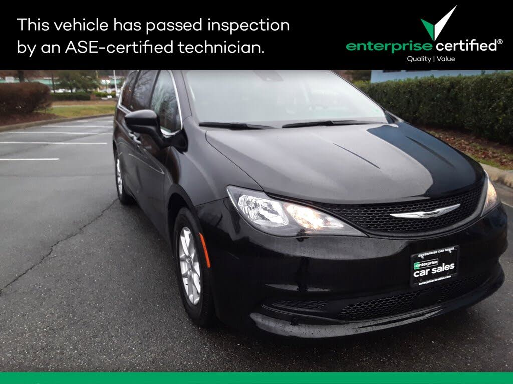 2024 Chrysler Voyager LX FWD