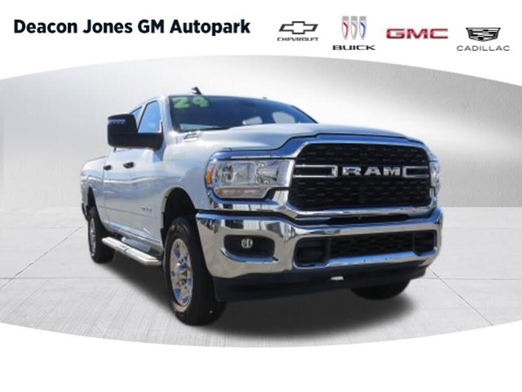 2024 RAM 2500 Big Horn Crew Cab 4WD