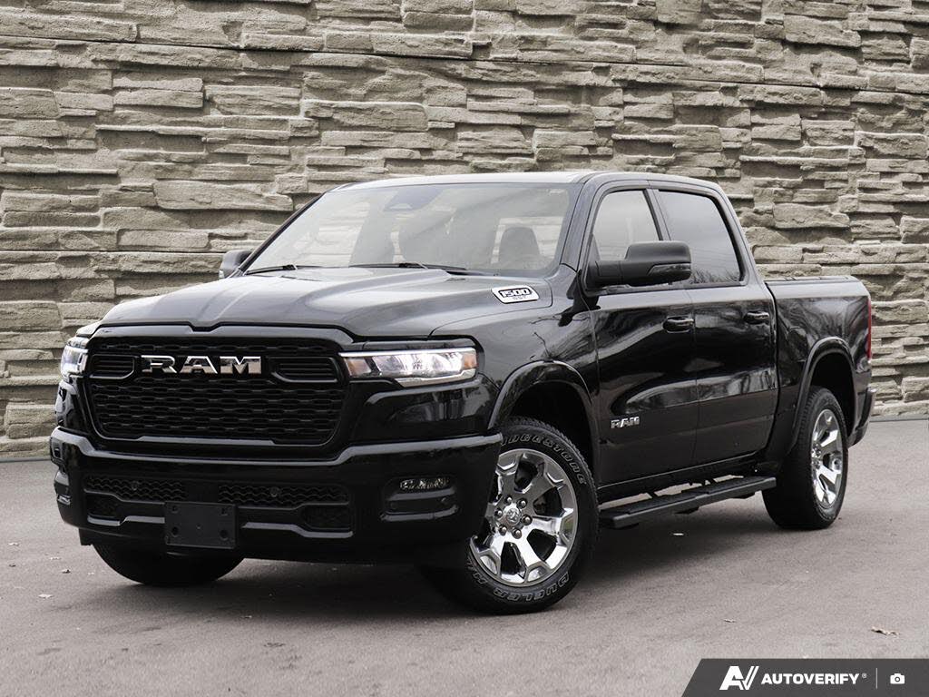 2025 RAM 1500 Big Horn Crew Cab 4WD