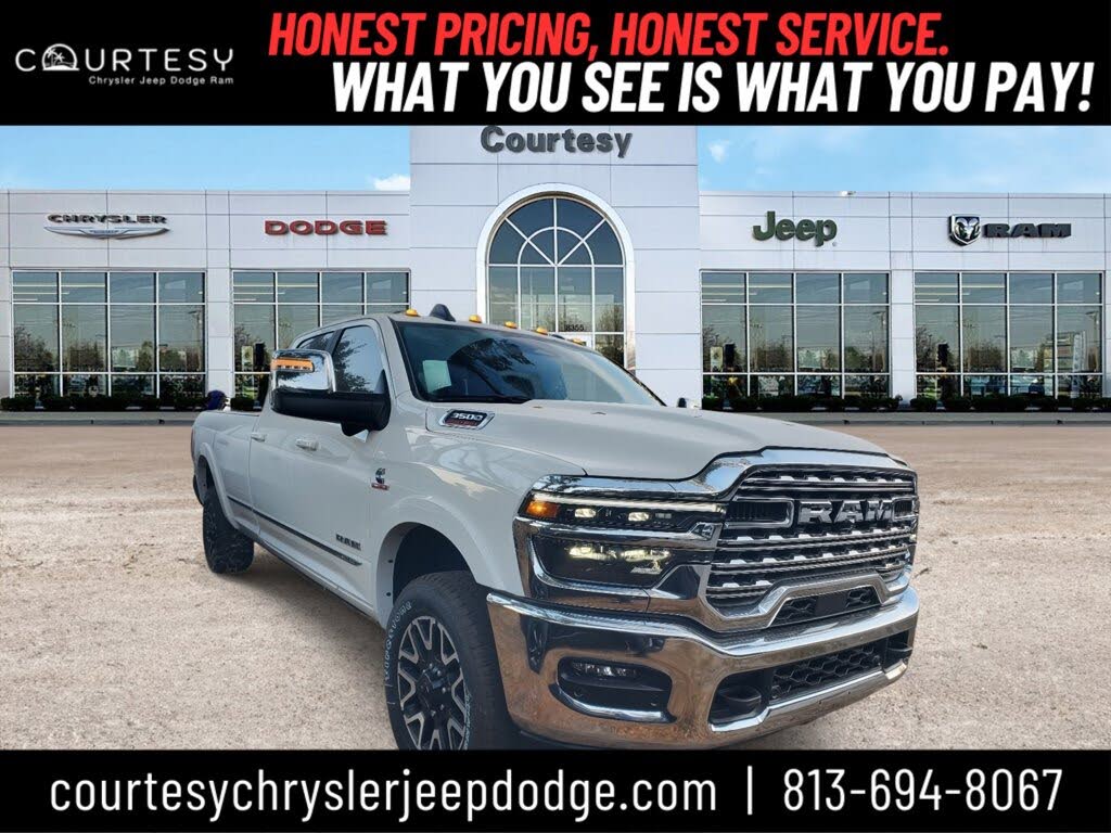 2026 RAM 3500 Limited Crew Cab LB 4WD