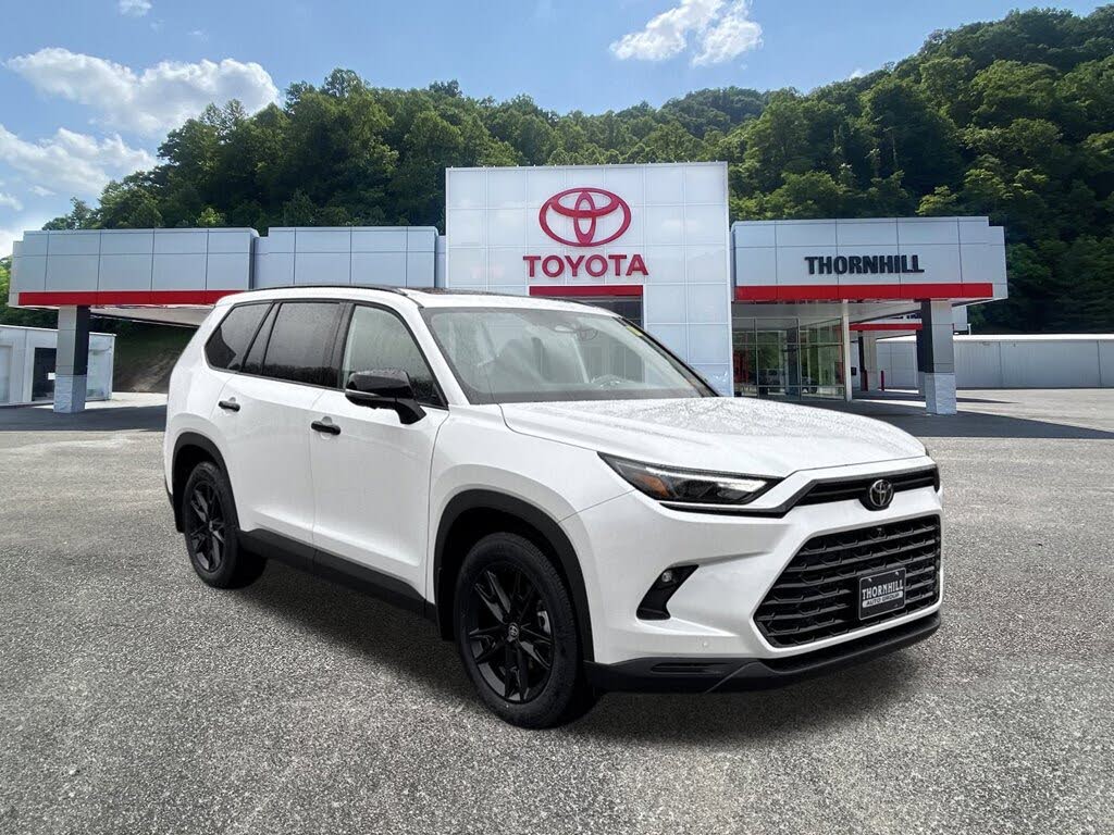 2026 Toyota Grand Highlander Hybrid Nightshade AWD