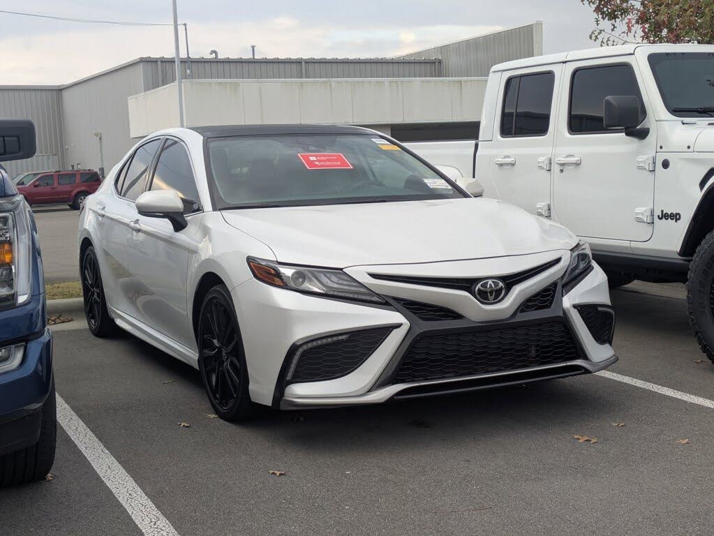 2022 Toyota Camry XSE FWD
