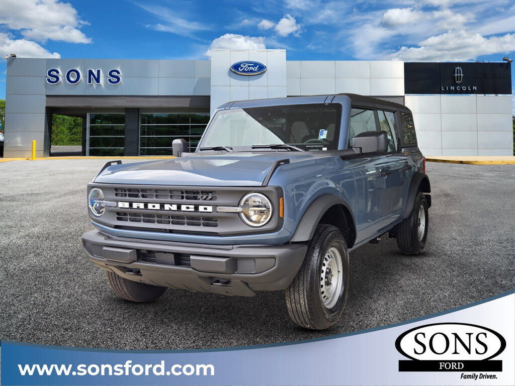2025 Ford Bronco 4-Door 4WD