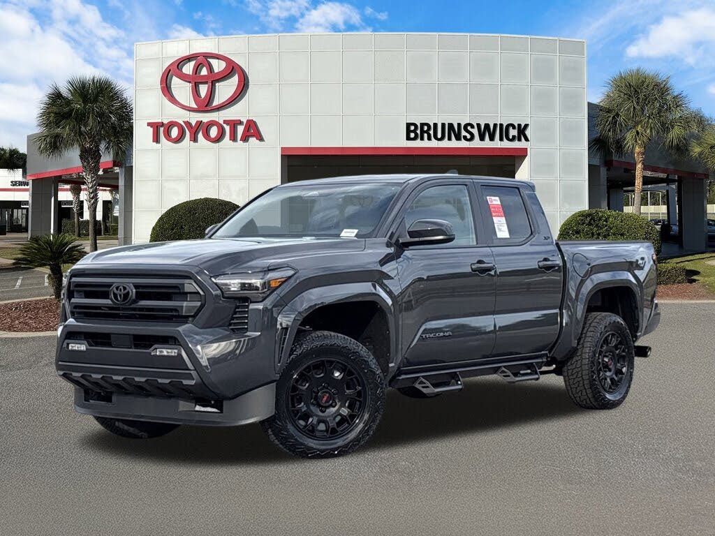 2025 Toyota Tacoma SR5 Double Cab 4WD
