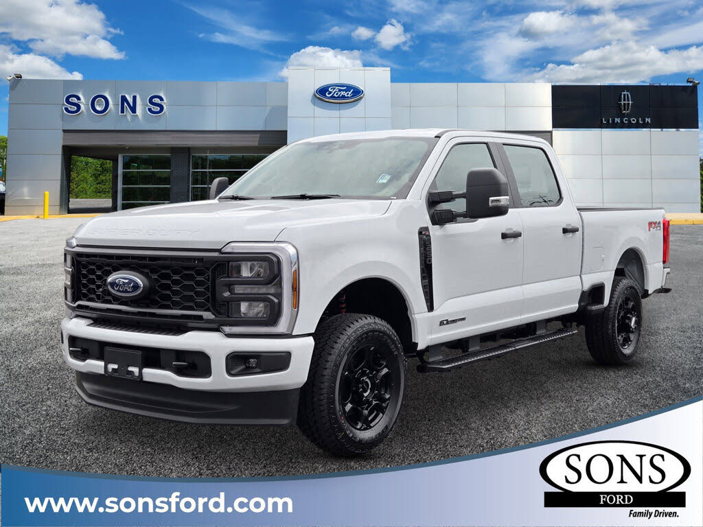 2026 Ford F-250 Super Duty XL Crew Cab 4WD