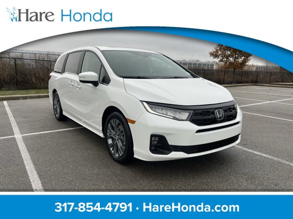 2026 Honda Odyssey Touring FWD