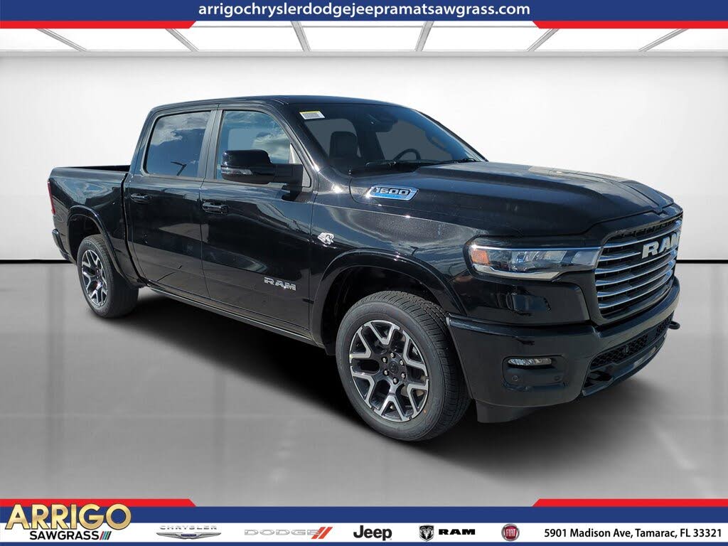 2026 RAM 1500 Laramie Crew Cab 4WD