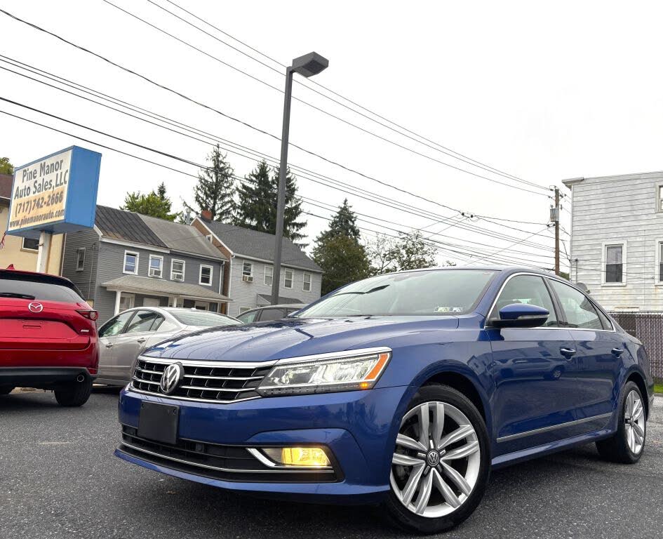 2017 Volkswagen Passat 1.8T SEL Premium
