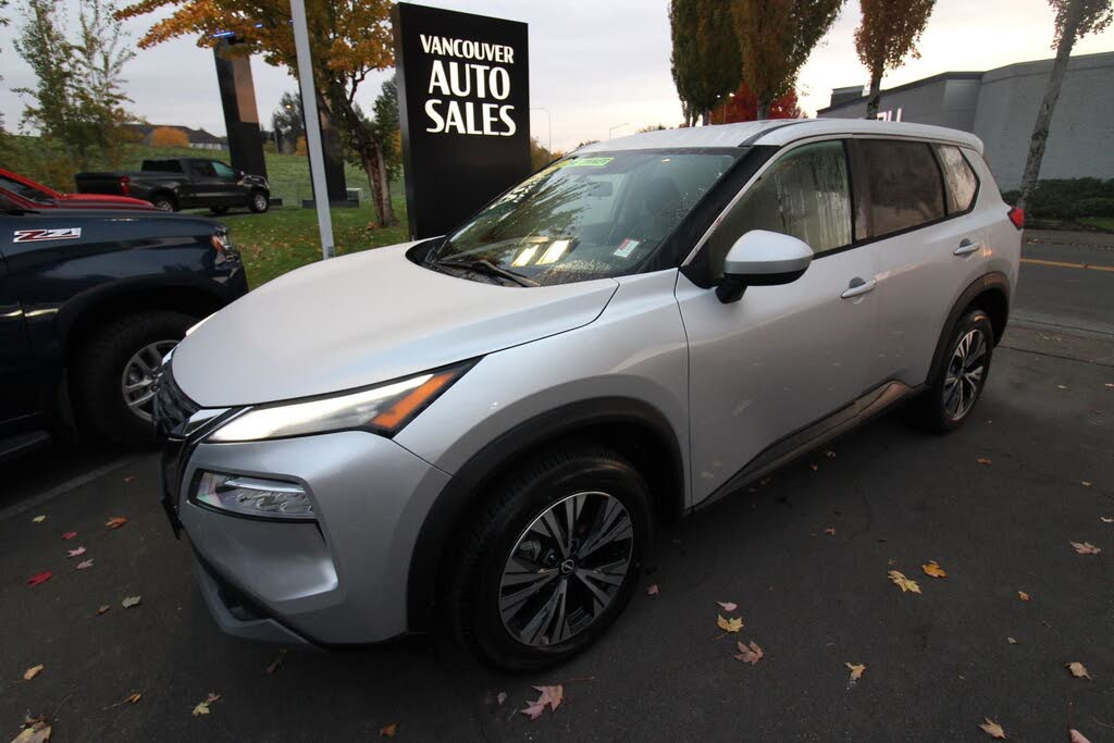 2023 Nissan Rogue SV FWD