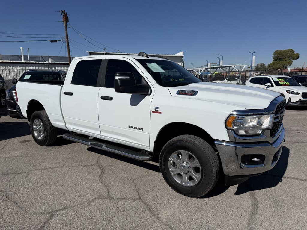 2023 RAM 2500 Big Horn Crew Cab 4WD