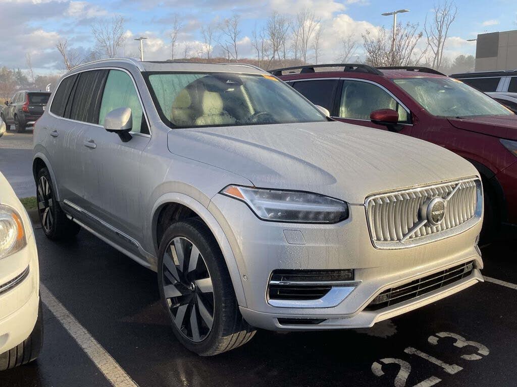 2023 Volvo XC90 Recharge T8 Plus Bright Theme 6-Passenger eAWD