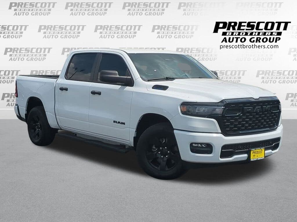 2025 RAM 1500 Tradesman Crew Cab 4WD