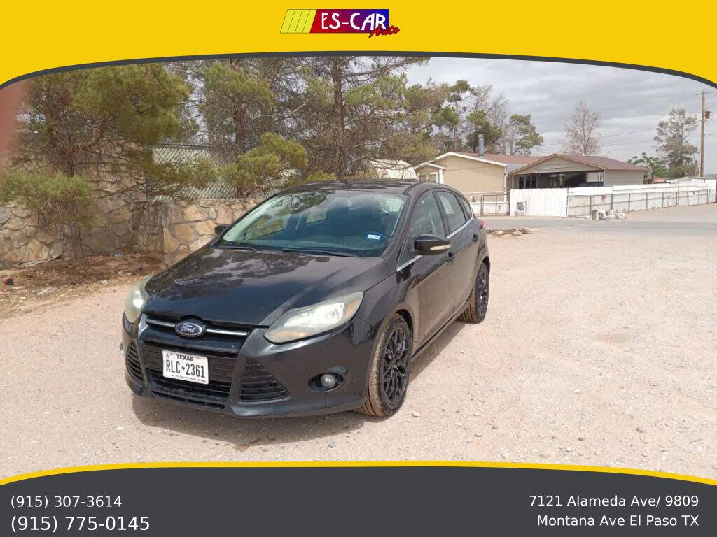 2012 Ford Focus Titanium Hatchback