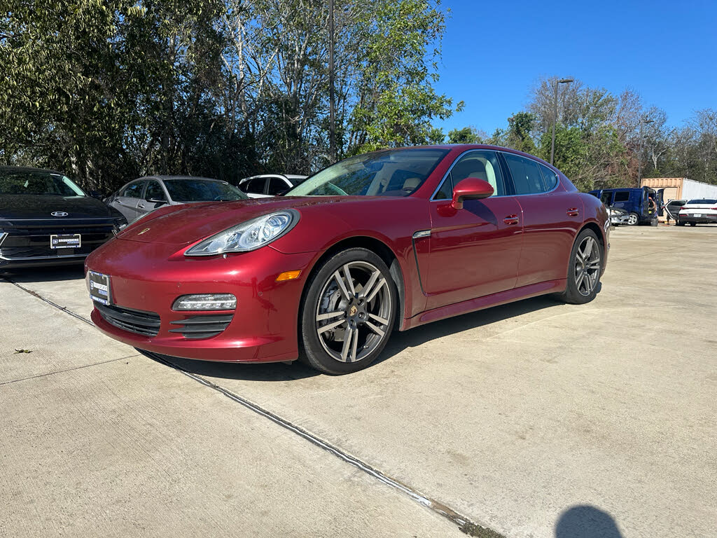 2012 Porsche Panamera RWD