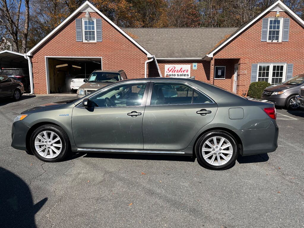 2013 Toyota Camry Hybrid
