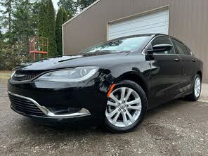 Chrysler 200 Limited Sedan FWD