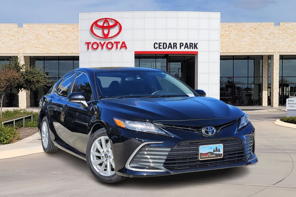 2021 Toyota Camry LE FWD