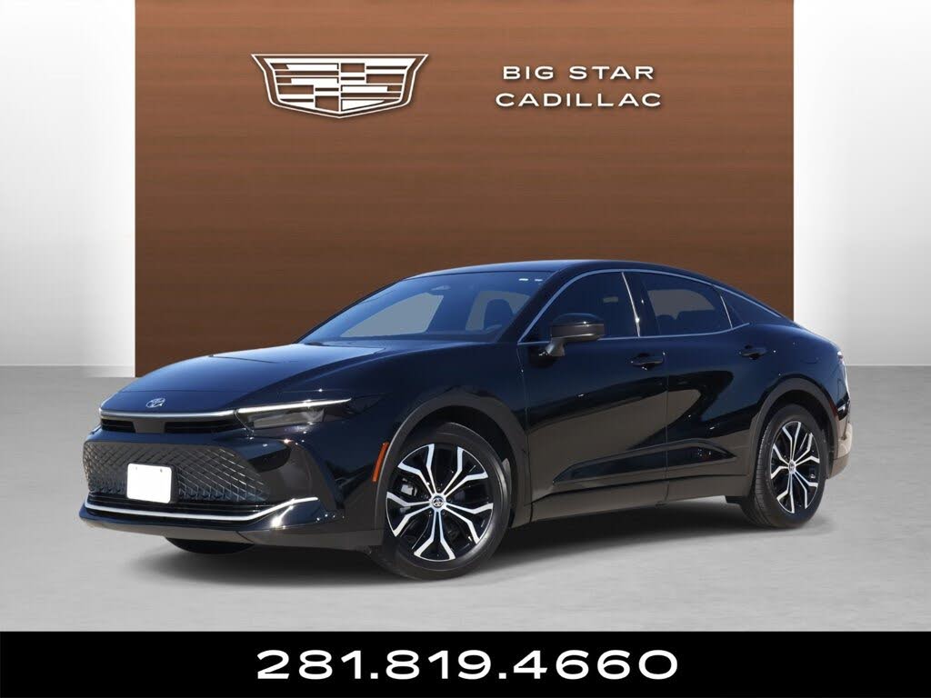 2024 Toyota Crown XLE AWD