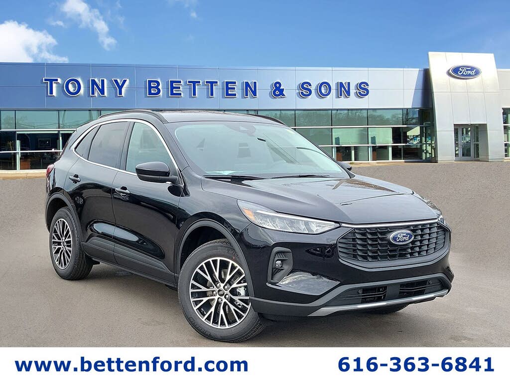 2026 Ford Escape Hybrid Plug-in FWD