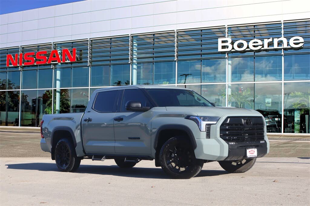 2024 Toyota Tundra SR5 CrewMax Cab RWD