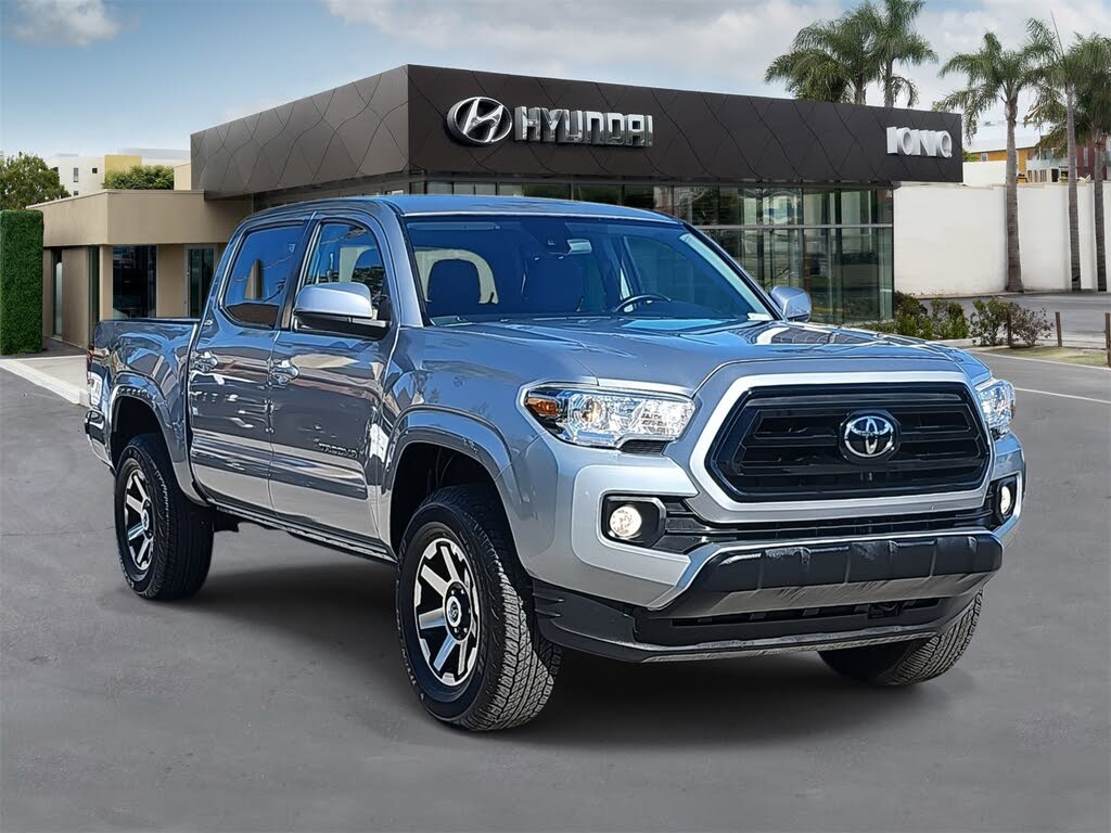 2021 Toyota Tacoma SR5 I4 Double Cab RWD