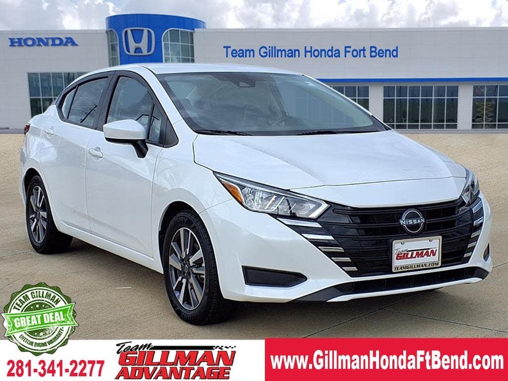 2023 Nissan Versa SV FWD