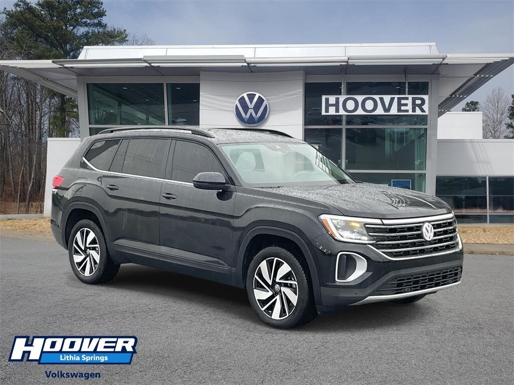 2024 Volkswagen Atlas SE FWD with Technology