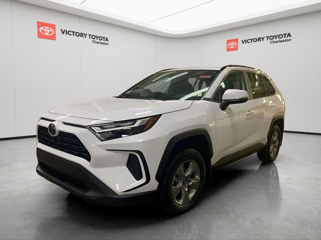 2025 Toyota RAV4 Hybrid XLE AWD