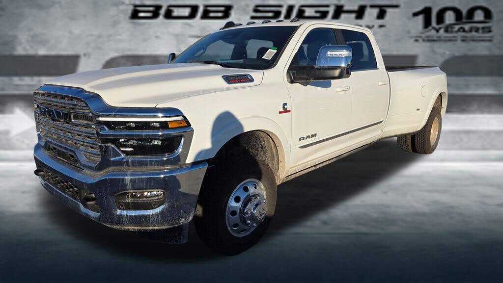 2026 RAM 3500 Limited Crew Cab LB DRW 4WD