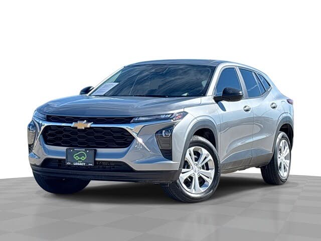 2025 Chevrolet Trax LS FWD